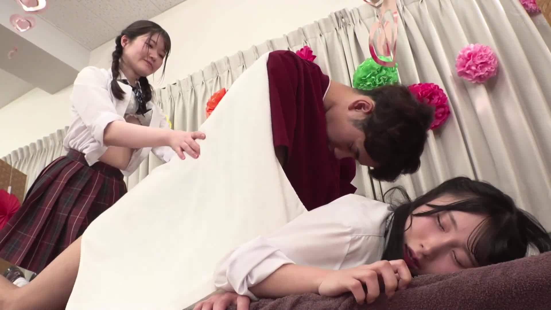 2000日圓的VIP課程總是可以進行性交！3年A組的文化祭模擬店是『陰莖插入不停的按摩』。 - AV大平台 - 中文字幕，成人影片，AV，國產，線上看